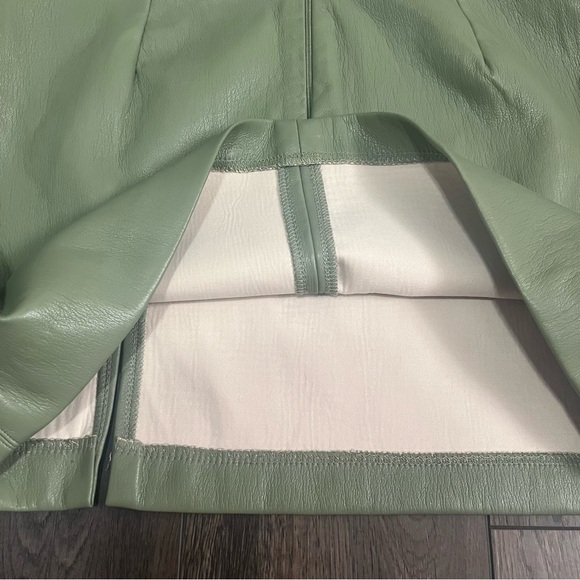 WINDSOR - High Rise Slit - Mini Skirt - Green - Women’s S - Picture 8 of 10